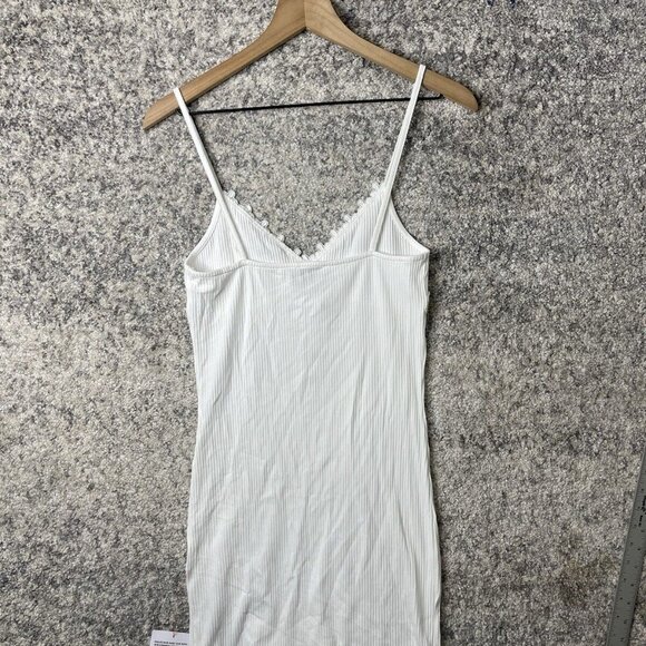 ASOS Designs White Pink Daisy Flowers Cami Slip Mini Dress Size 4 - Picture 2 of 7